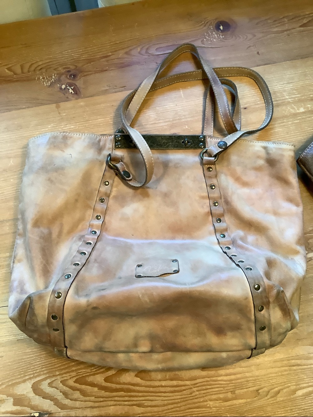 Patricia Nash Benvenuto *PROJECT* Tan & Brown Leather Tote Bags Lot - Picture 9 of 16